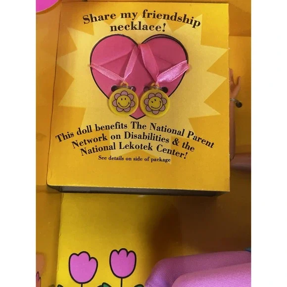 Barbie - Share a Smile - Becky & Wheelchair - Special Edition 1996 Mattel NIB - Picture 3 of 10